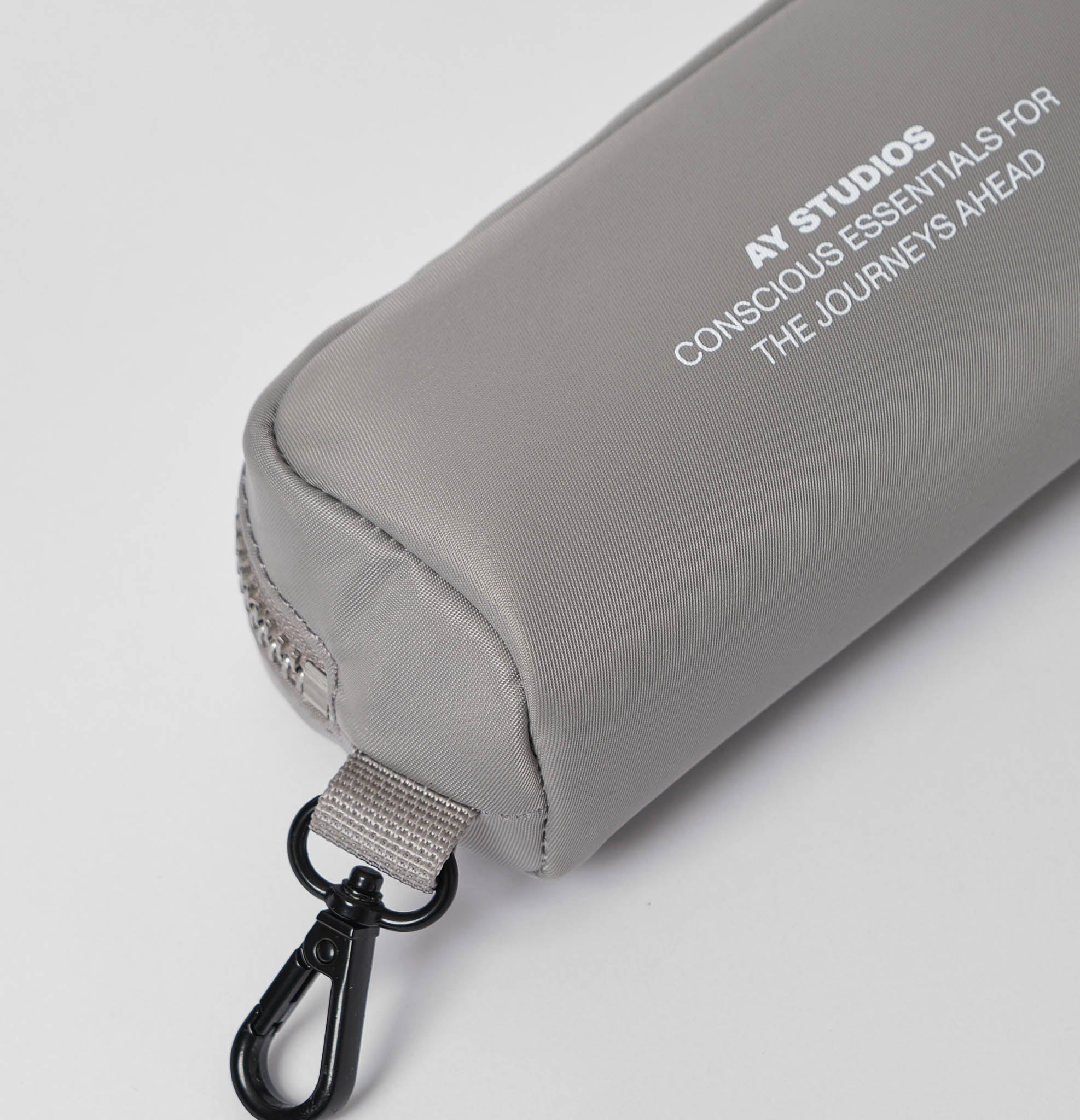 Case - Silver - James Ay