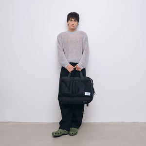 Weekend bag - Black - James Ay - Model