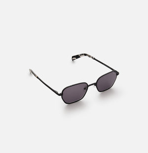 Decent - Matte black - James Ay