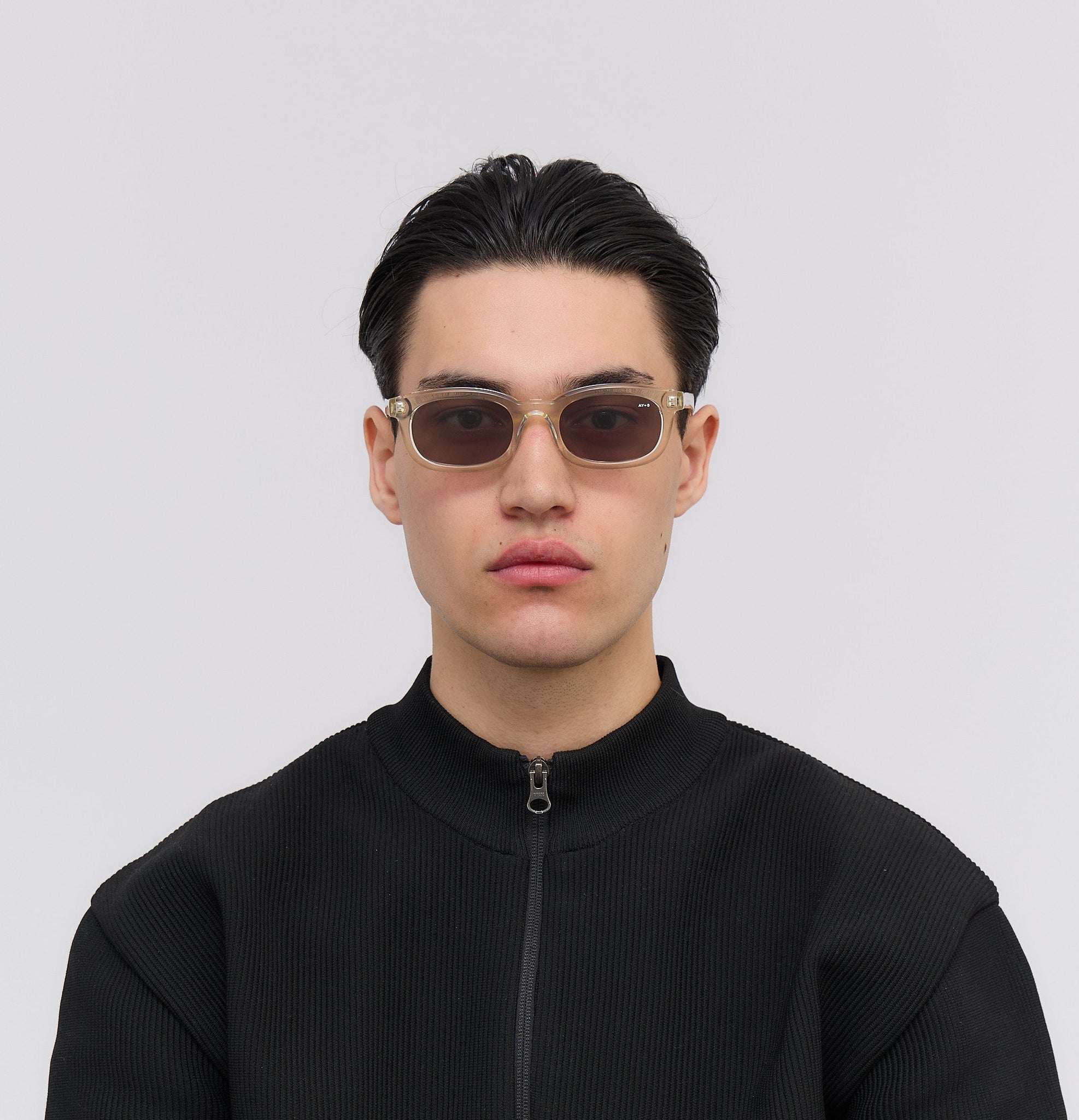 Vulture - Transparent yellow light - James Ay