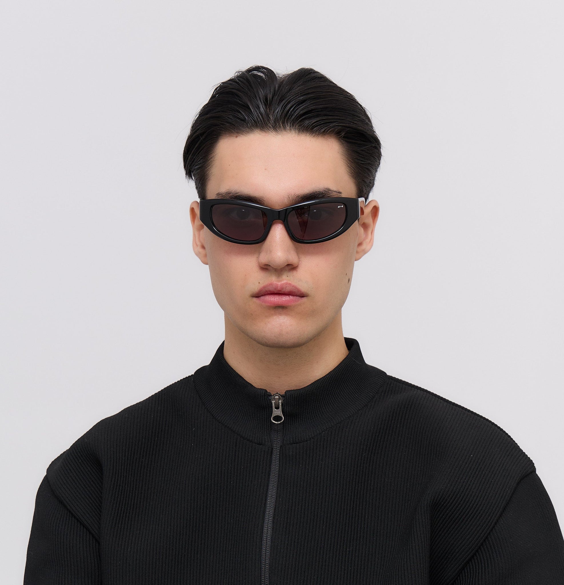 Pam - Black - James Ay