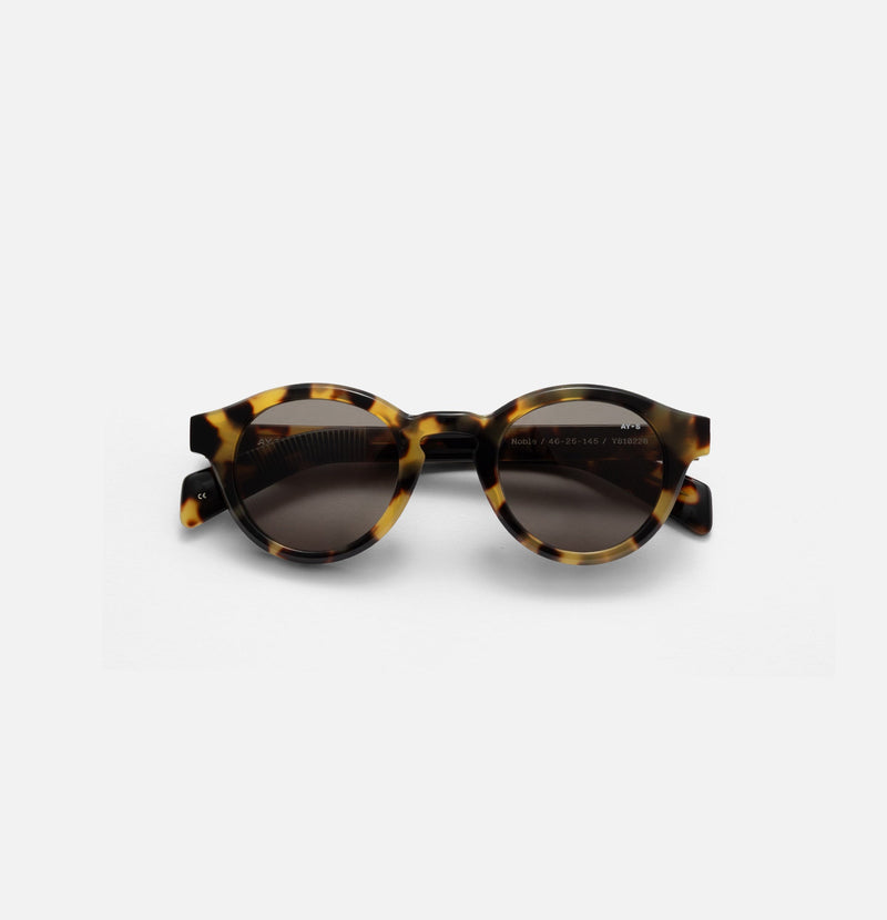 Noble - Tokyo havana - James Ay