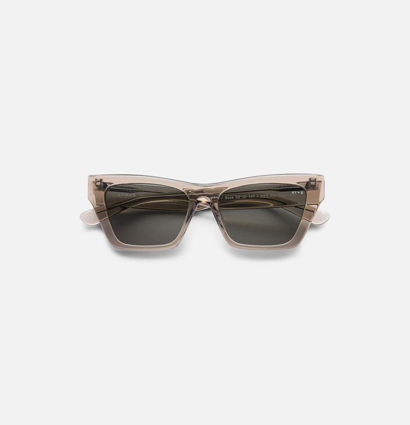 Beam - Transparent oister - James Ay